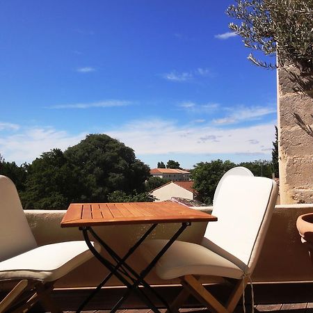 Les Toits D'Uzes Apartment Luaran gambar