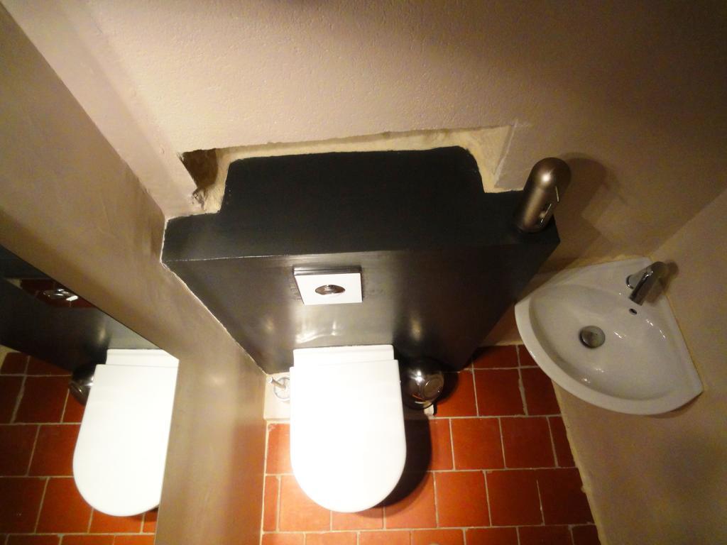 Les Toits D'Uzes Apartment Luaran gambar