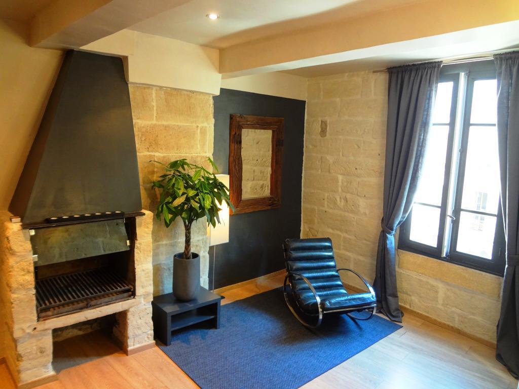 Les Toits D'Uzes Apartment Luaran gambar